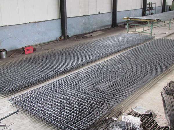 冷軋帶（dài）肋鋼（gāng）筋焊接（jiē）網